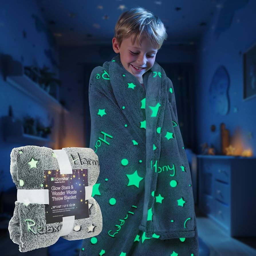 Glow in The Dark Blanket for Kids | Dinosaur | Queen Size | 150x200 Cm | 0-15 Years | Soft Flannel Fleece Throw | Cozy & Warm All-Season Glow Blanket | Ideal Gift for Boys & Girls